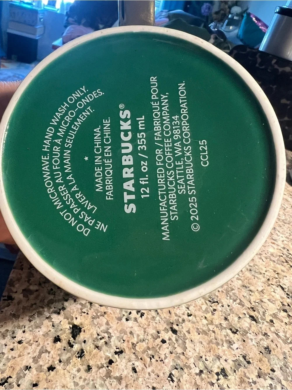 Starbucks Mag Holliday Green 12 oz 2025 Cap